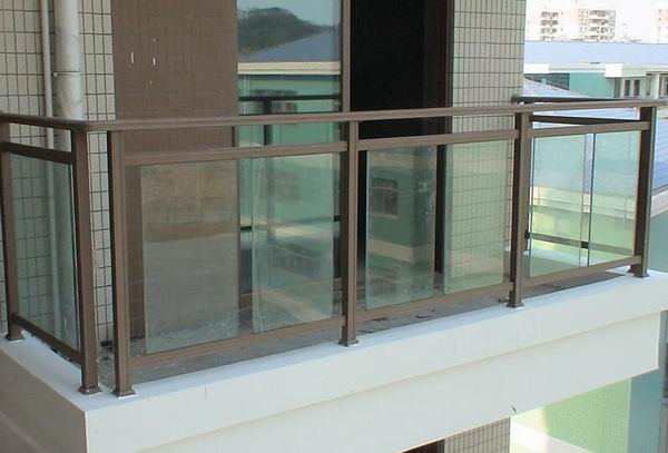 鋁合（hé）金護欄